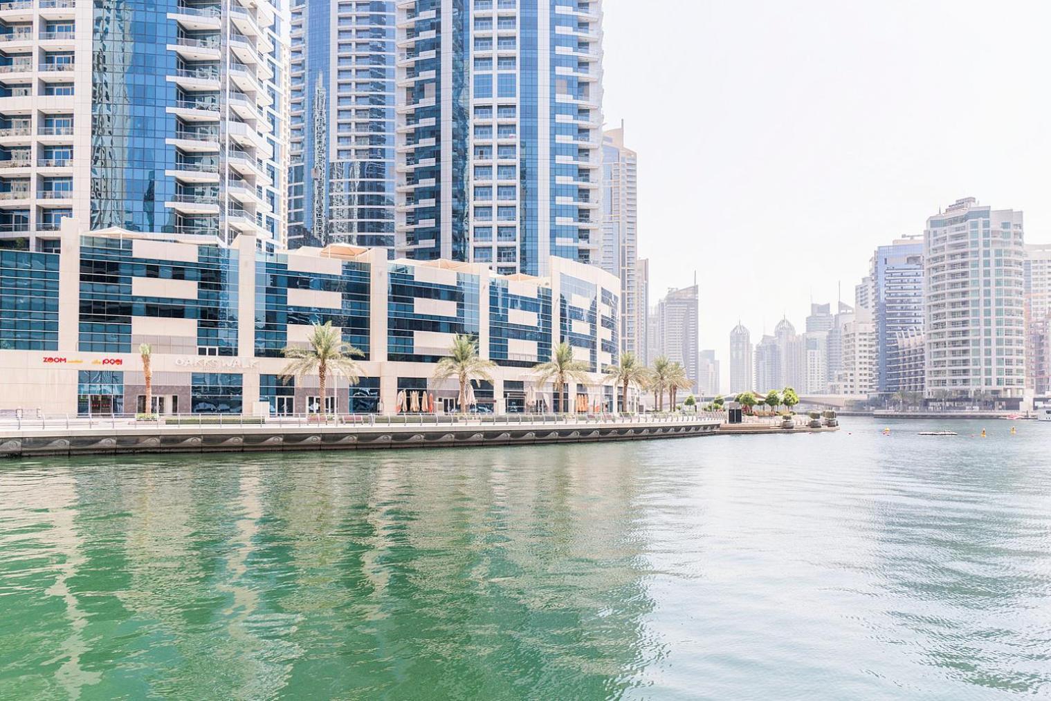 Blueground Marina Pool Gym Dxb-377 Apartment